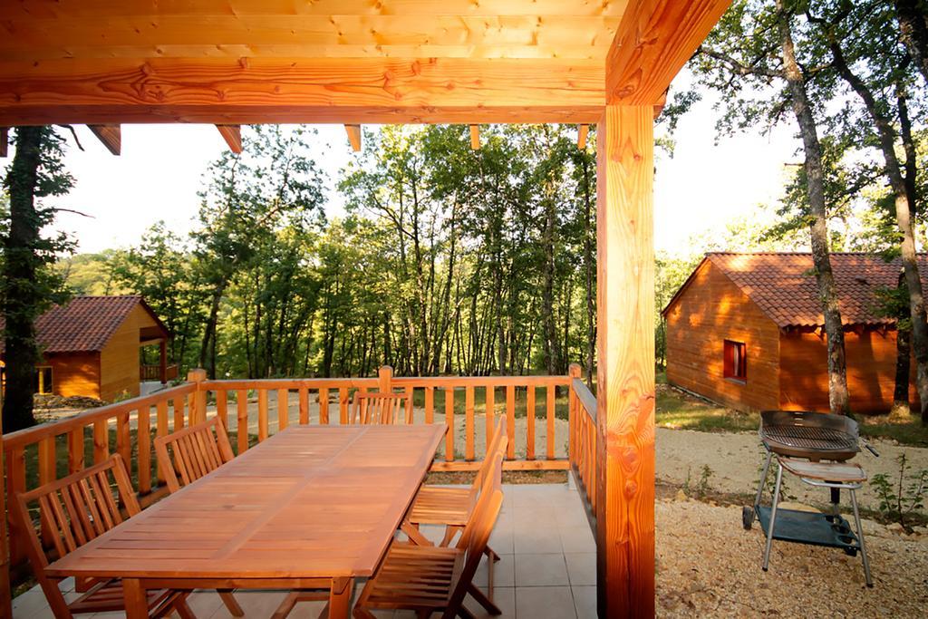 Le Village Enchanteur La Chapelle-Aubareil Luaran gambar