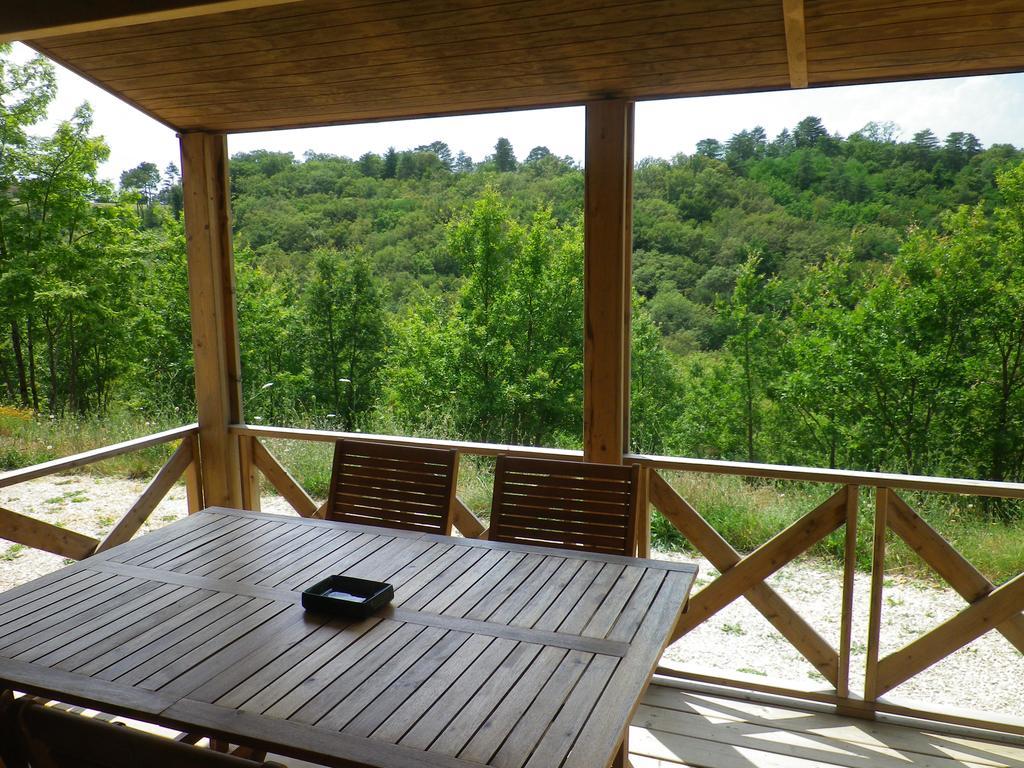 Le Village Enchanteur La Chapelle-Aubareil Luaran gambar