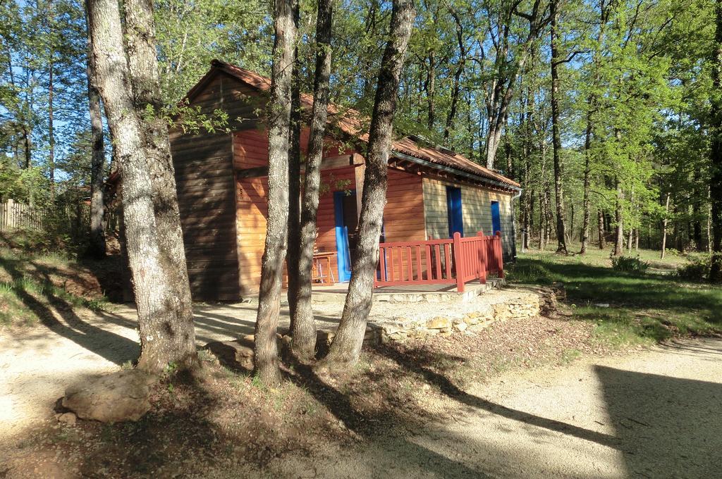 Le Village Enchanteur La Chapelle-Aubareil Luaran gambar